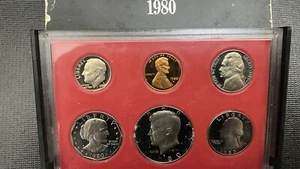 1980 S Gem Proof US Mint Set Stunning SBA Dollar 6 coins Great Birthday Gift 44 - Picture 1 of 17