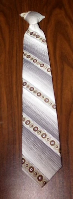 Винтажный Sears мужской магазин зажим на галстук геометрический коричневый желтовато-коричневый - Изображение 1 из 3