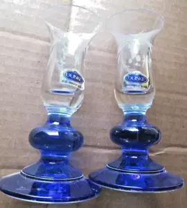 VASO DE VINO DUISKE IRLANDÉS CORTADO A MANO (2) AZUL COBALTO Y TRANSPARENTE GRABADO, USADO - Imagen 1 de 8