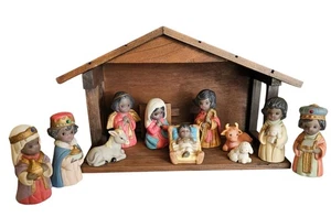 Vintage Weihnachten Stechpalme 12-teiliges Porzellan Jugend Afroamerikanisch Krippe Set - Bild 1 von 24