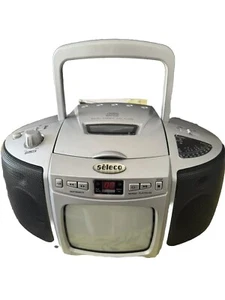 TV Vintage Seleco Portatile 5,5" Bianco e Nero, Radio AM/FM e Lettore CD - Foto 1 di 22