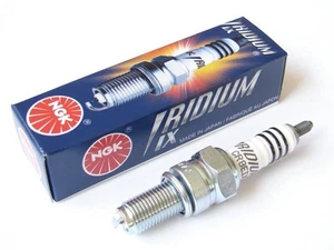 NGK Iridium racing spark plug Yamaha YZ450FX 4st new 2016 CR8EIX - Picture 1 of 2