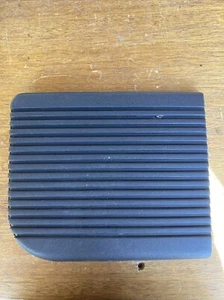 1999-2002Range Rover Right Speaker Cover Bezel Trim BTR6676 Dark Gray (H26) - Picture 1 of 3