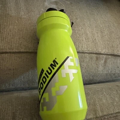 Botella de agua CamelBak Dirt Series Podium - cal, 21 oz Foto 1 de 4