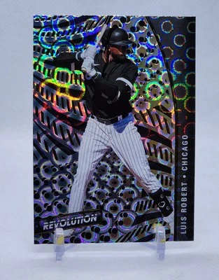 2021 Panini Chronicles Revolution LUIS ROBERT Groove WHITE SOX #38 - Image 1 of 2