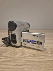Samsung VP-D362 Digital Video Camera Camcorder • UNTESTED  - Picture 1 of 9