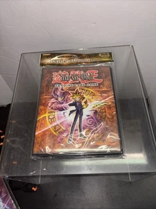 Yu-Gi-Oh TCG Duelist Card Portfolio Yugi Dark Magician Cover Neu Sealed Vintage - Bild 1 von 6