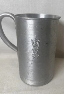 VTG Pitcher West Bend Aluminum CO Wheat Design USA - Picture 1 of 7