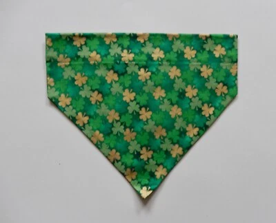 ST. PATRICK'S DAY GREEN/GOLD SHAMROCKS ON GREEN DOG SCARF/BANDANA--S, M, L - Image 1 of 3
