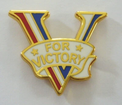 V FOR VICTORY (Badge émail / Pins)