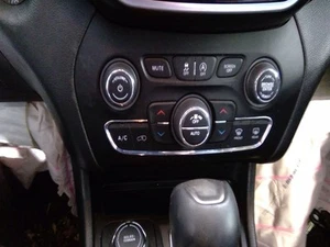 Temperature Control Temperature Control Fits 19-23 CHEROKEE 926500 - Picture 1 of 12