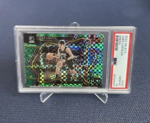 2022-23 Panini Select Court Side JAKE LARAVIA Green Checkerboard 5/5 RC PSA 10 - Picture 1 of 4
