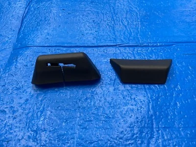 2015-2023 FORD F150 XLT SPORT / LARIAT CREW CAB REAR CENTER SEAT BELT TRIM BLK - Image 1 of 4