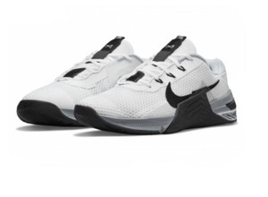 nike metcon 5 red white black