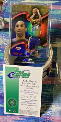 2005-06 eTopps REFRACTOR Kobe Bryant Factory Sealed MINT /1000 WITH CERT & Bag - Image 1 of 4