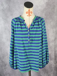 Blusa Top Lilly Pulitzer Elsa Mujer M Seda Azul Marino Verde Azulado Rayas Larga Slv Cuello en V Usada en Excelente Condición - Imagen 1 de 12