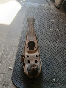 Passenger Right Lower Control Arm Front Fits 80-83 Town Car Mark V1 - Picture 1 of 11