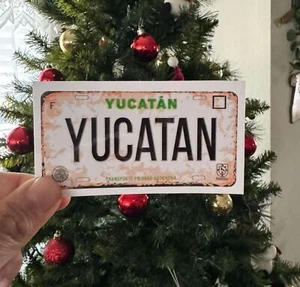 2 PCS Decorative Yucatan License Plate Stickers Full Color, Weatherproof - Bild 1 von 3