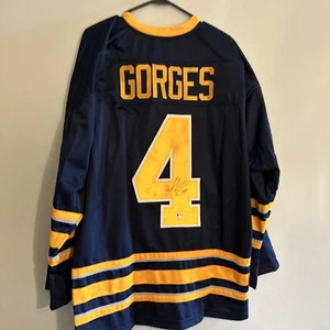 Josh Gorges Signed Buffalo Sabres Jersey (Beckett COA) NHL Career 2005–2018 - Picture 1 of 11
