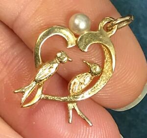 MERMAID 14k Yellow Gold LOVEBIRD Swallows in Heart Pendant w Pearl--b99_10_20