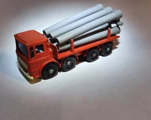 Matchbox Regular Wheel 10D PipeTruck BPW  White Grille Mint Pipes 1966 - Picture 1 of 4