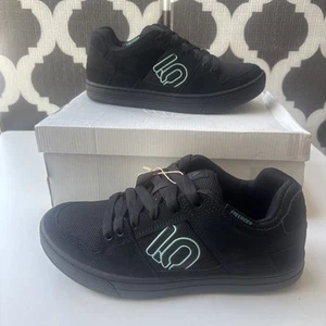 Scarpe da bici basse Adidas Freerider da donna nuove - nere/acide come nuove FX4449 taglia 9 - Foto 1 di 13