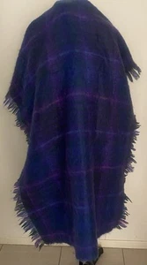FOXFORD 75% MOHAIR 20% WOOL 5% NYLON Fringed Check THROW @147x96cm-Ireland - Picture 1 of 4