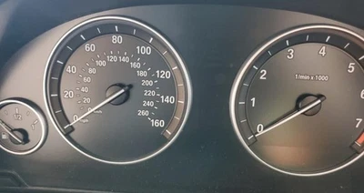 Grupo de medidores de velocímetro 535i OE 2011 136 k millas BMW Foto 1 de 4