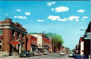 QUEBEC, CANADÁ - MAGOG - CALLE PRINCIPAL - LA RUE PRINCIPAL - VISTA POSTAL VINTAGE - Imagen 1 de 2