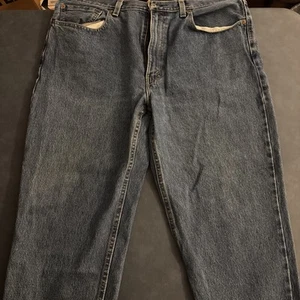 Jeans rectos de corte relajado 38x30 azul denim Levi's 550 para hombre - Imagen 1 de 6