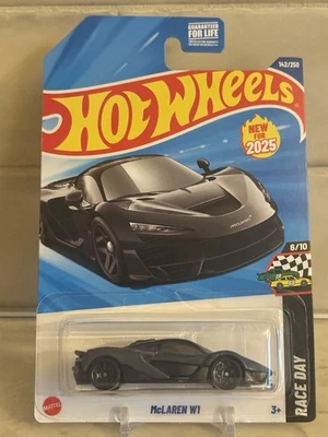 Hot Wheels McLaren W1 142/250 2025- Race Day 6/10 - Imagem 1 de 2