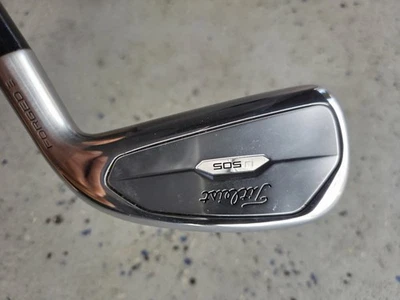 Titleist U505 2 Iron Graphite Design 95 Stiff - Excellent - Image 1 of 4