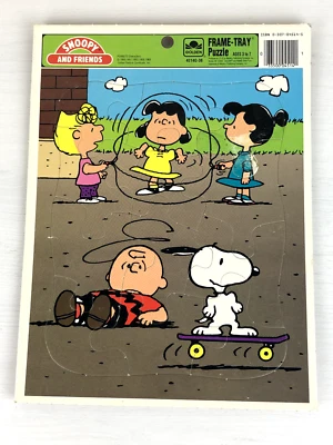 PEANUTS / Snoopy And Friends - Marco Dorado - Rompecabezas Bandeja 4514G-38 Foto 1 de 4