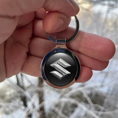 Llavero Suzuki | Llavero Calidad Premium | Llavero Único | Idea de Regalo Foto 1 de 3