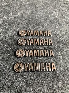4 x Yamaha Lautsprecher Aufkleber Sticker Audio - Aluminium Emblem