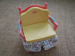 Silla de sala de estar de tela para casa de muñecas Fisher Price Loving Family - Imagen 1 de 5