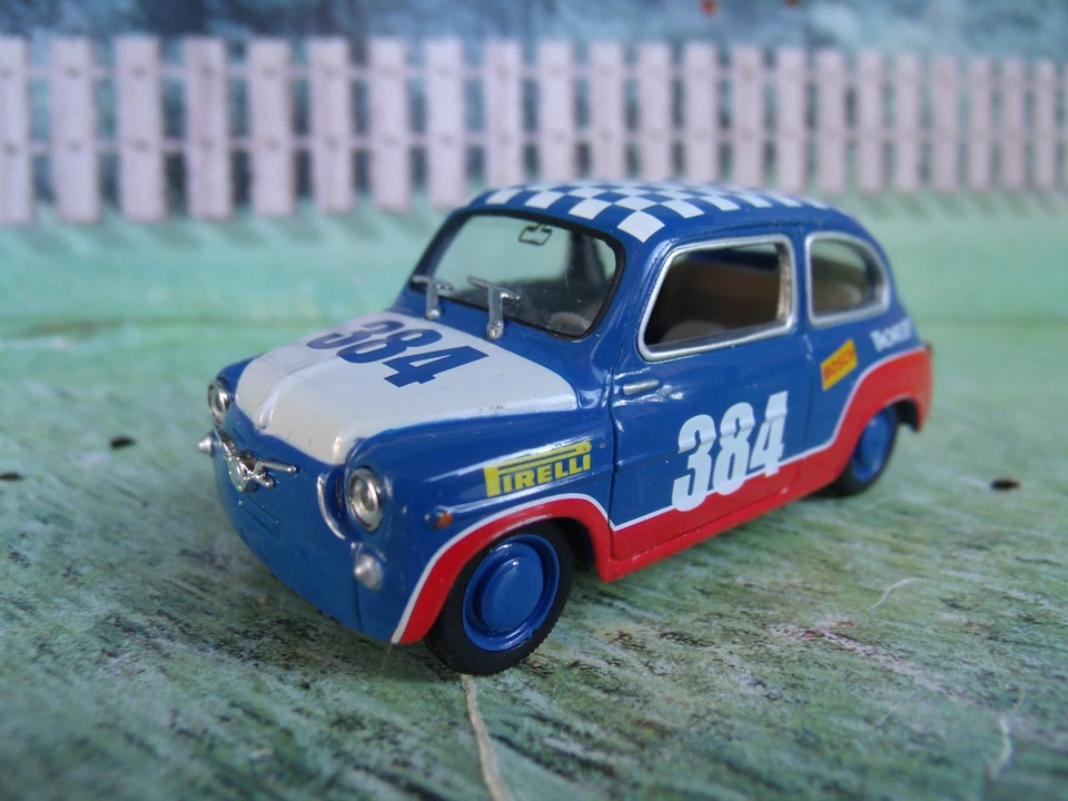 Asiento 600 1/43 Solido (Francia)  Foto 1 de 1