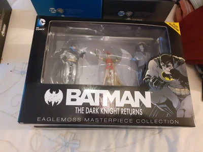 EAGLEMOSS BATMAN THE DARK KNIGHT RETURNS FIGURINES  NEW IN BOX - Bild 1 von 2