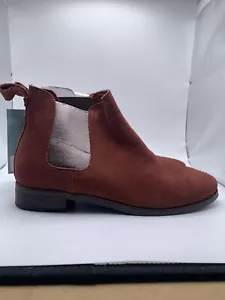 New Toms Ella Womens Chelsea Muscat Suede Size 7 Boots - Picture 1 of 7