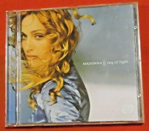 CD: Madonna , Ray of Light , Warner 9362-46847-2 , 1998 , Made in Germany , - Bild 1 von 3
