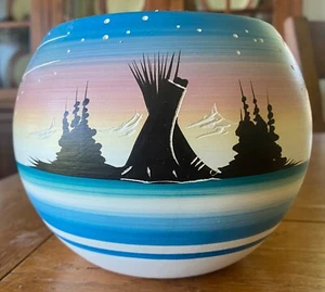 Hozoni Pottery Hand Painted Etched Vase Signed Teal Pink Yellow Black - Picture 1 of 10