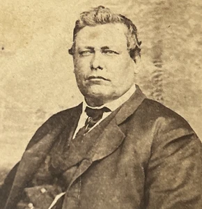 Antique Photo Man in Suit 4 x 2.5 Inches Ephemera Photograph - Picture 1 of 14