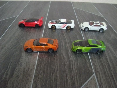 5 x Hot Wheels Nissan ( 2 x GTR / 300ZX TT / 180SX Type X / Leaf Nismo ) - Image 1 of 4