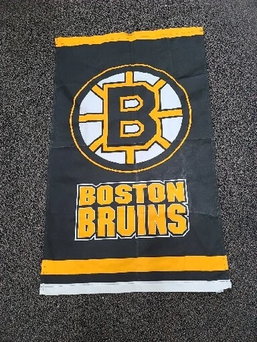 NHL BOSTON BRUINS TEAM LOGO FLAG 38" X 44"  one sided Cover