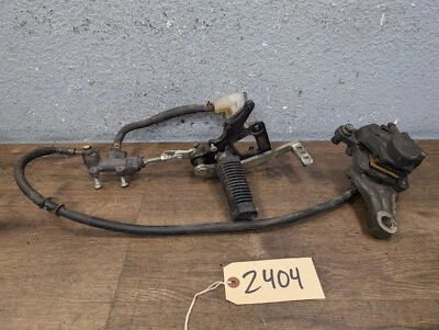 Suzuki GS500 2007 OEM pinza de freno trasera cilindro maestro soporte pedal estribo Foto 1 de 4