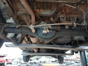 FORD ECONOVAN 2001 REAR DIFF DIFFERENTIAL diff HOUSING - Picture 1 of 4