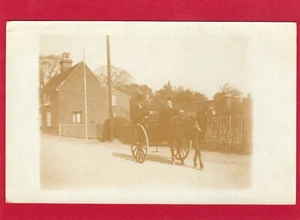 Unbekanntes Pferd & Kutsche Sproughton ? RP PC 1906 London Poststempel AK477 - Bild 1 von 2