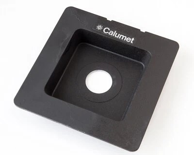 CAMBO CALUMET RECESSED LENS BOARD PLATE 35mm Diam. HOLE for LARGE FORMAT CAMERA - Image 1 of 4
