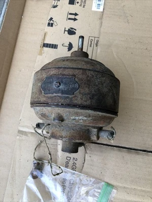 SOPLADOR DE FORJA CHAMPION Nº 1 MOTOR ELÉCTRICO (solo piezas) Foto 1 de 4