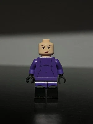 LEGO Batman The Videogame Custom 2008 Pad Printed Classic Catwoman - Image 1 of 2